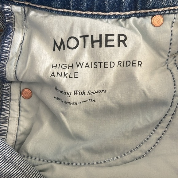 MOTHER High Waisted Rider Ankle Running With Scissors Size 24 - Picture 7 of 7